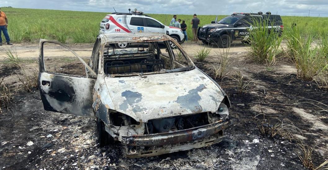 Polícia confirma que carro carbonizado é de idoso desaparecido e trata o caso como sequestro