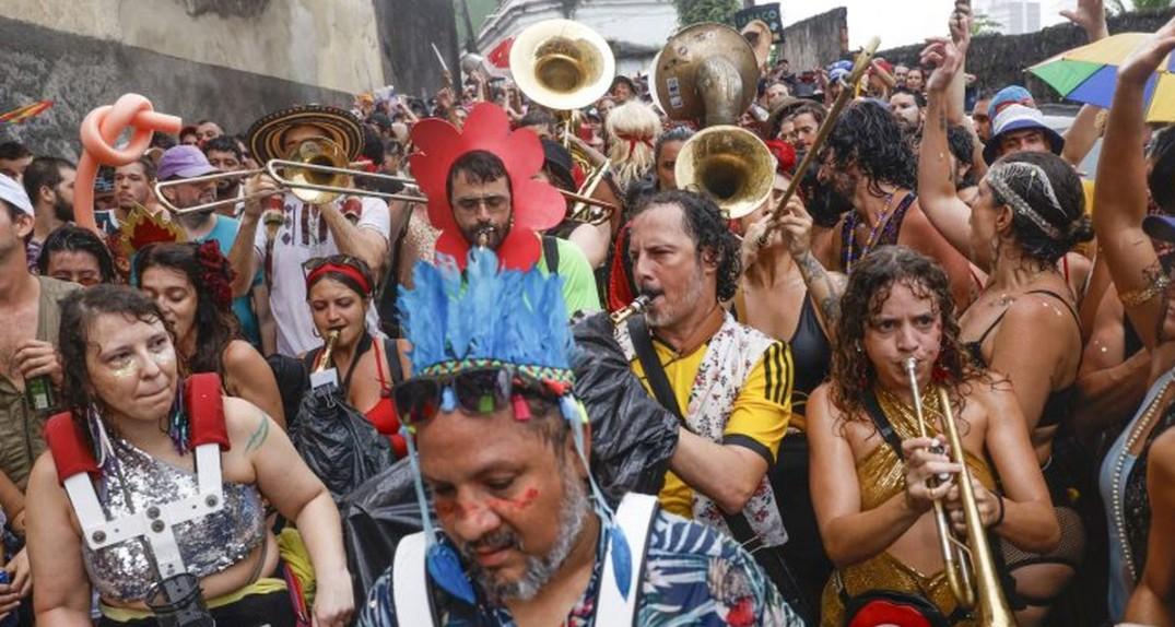 Projetos na Câmara buscam fortalecer o Carnaval como patrimônio e ampliar a segurança dos foliões