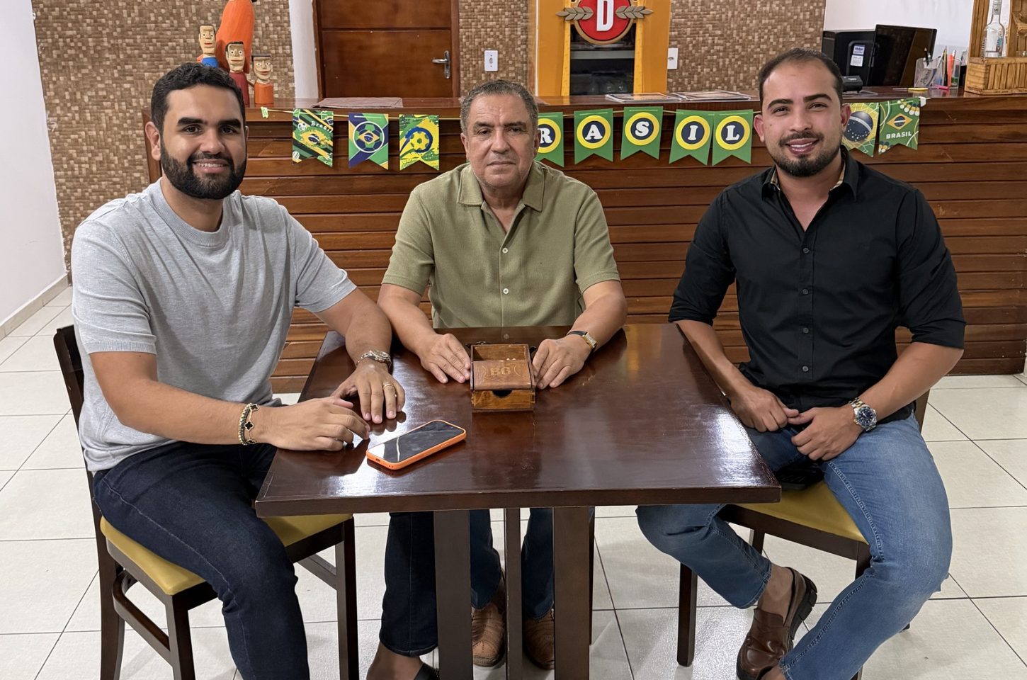 Jovem empresário Davii Kasanova se reúne com o deputado Inácio Loiola e lideranças para discutir o futuro da região riolarguense