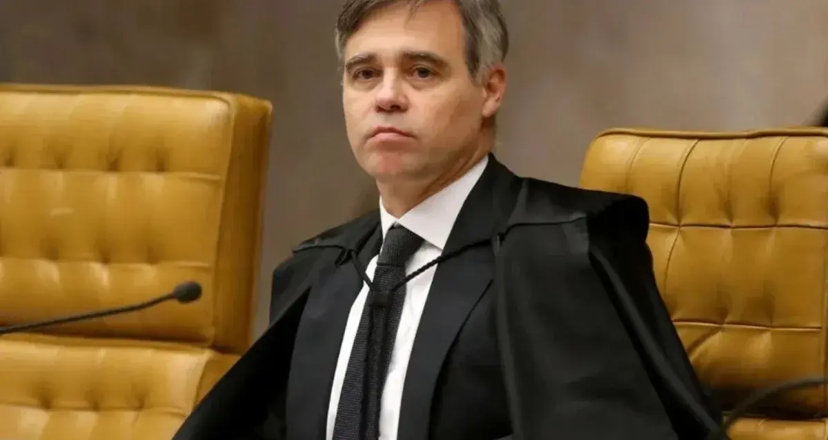 Mendonça rebate Zanin e diz que não mexeu em arquivos do Iphone de Vorcaro