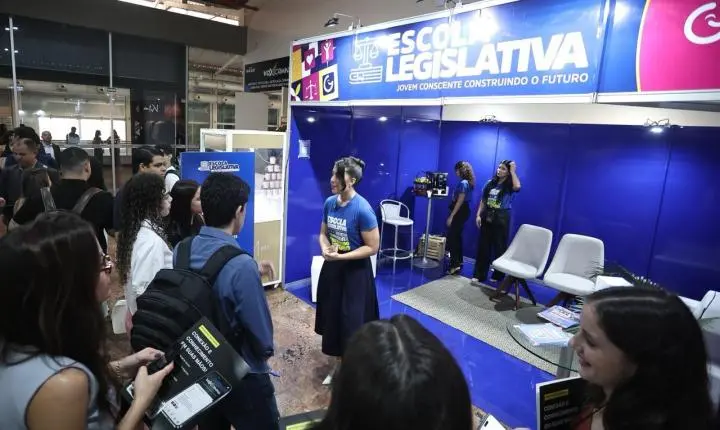 Deputada Gabi Gonçalves defende protagonismo jovem em um dos maiores congressos de direito do Brasil 